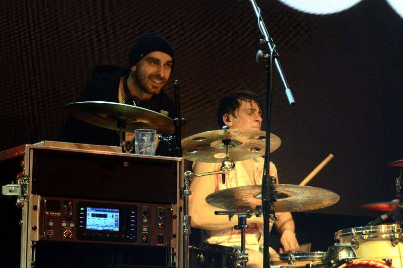 Úspěšné turné Ovoce a UDG vyprodalo Lucerna Music Bar, zazpívat si přišel i Xindl X