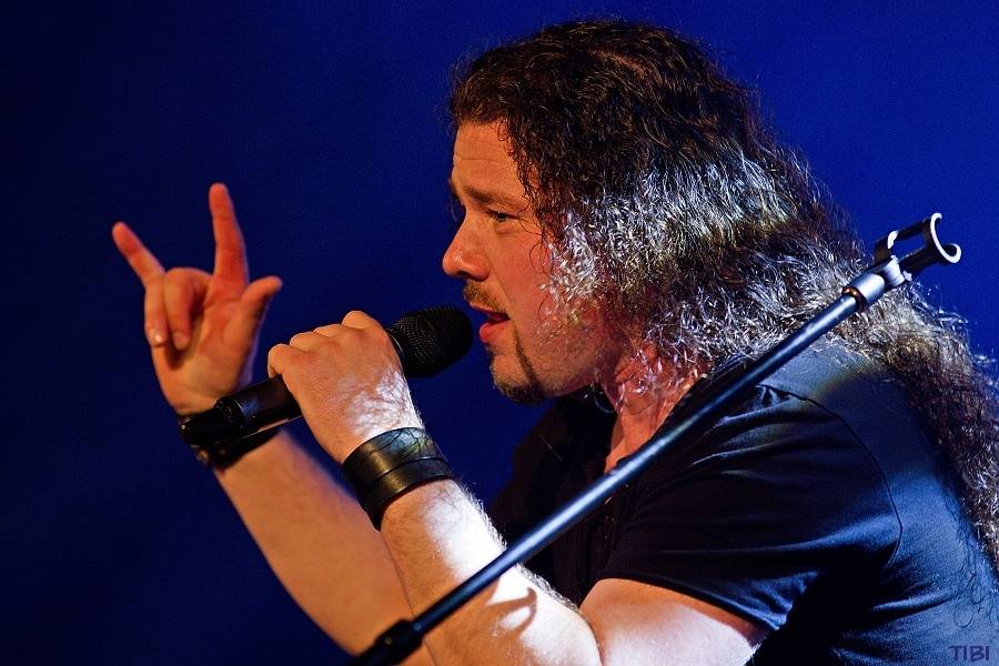 Arakain v Českých Budějovicích zahráli unplugged