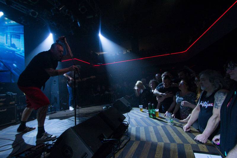 Krucipüsk mají i po šestadvaceti letech sílu otřást celým klubem. Dokázali to v Praze