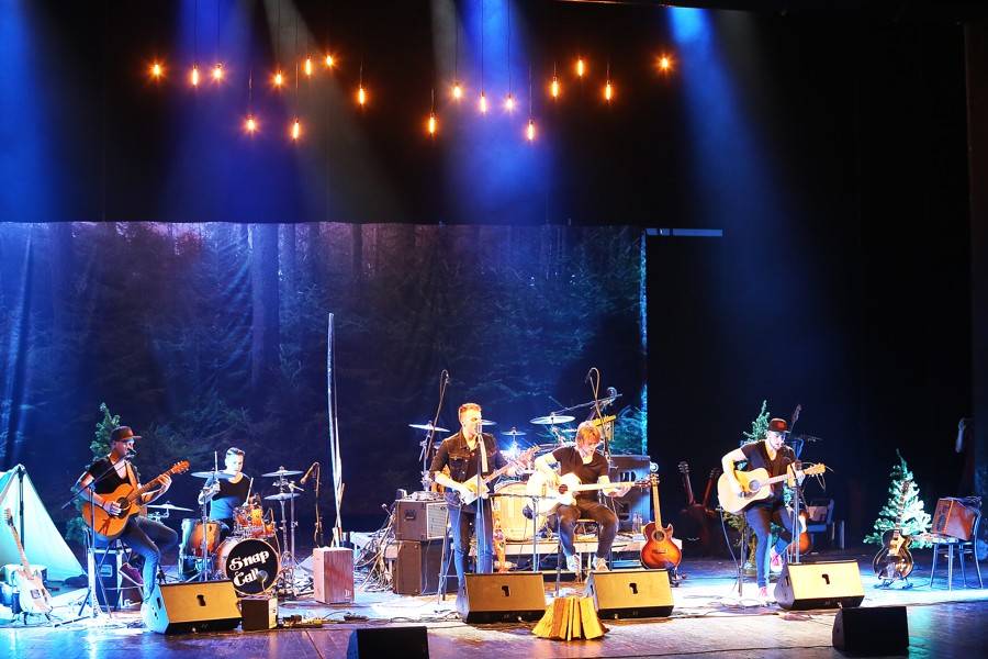 Wohnout unplugged v Brně: v Mahenově divadle voněly špekáčky