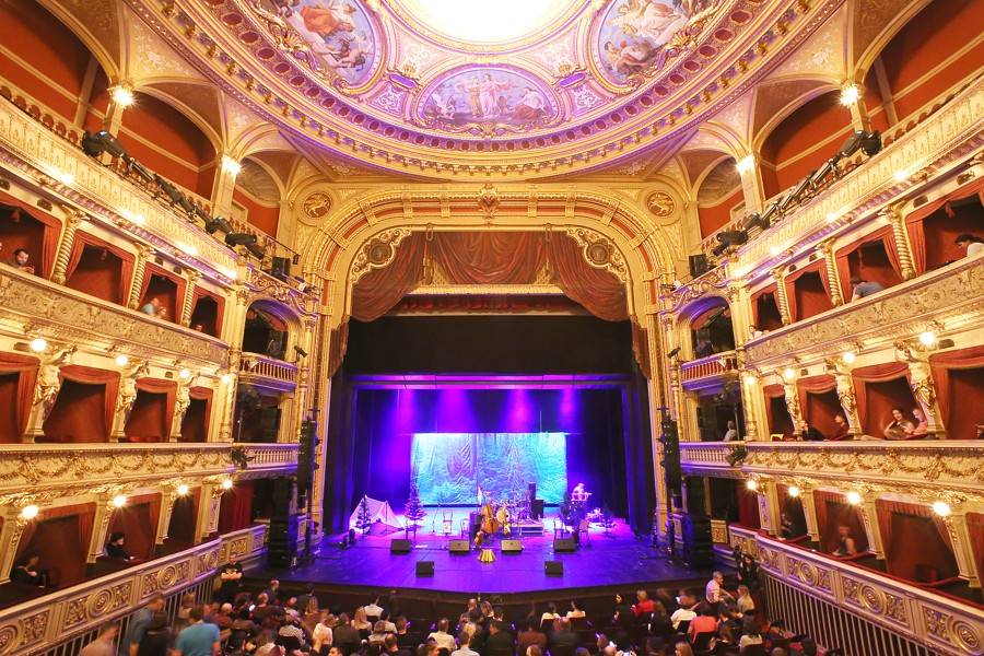 Wohnout unplugged v Brně: v Mahenově divadle voněly špekáčky