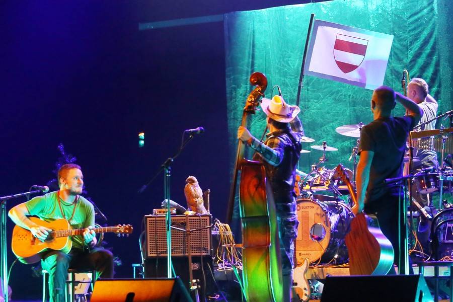 Wohnout unplugged v Brně: v Mahenově divadle voněly špekáčky