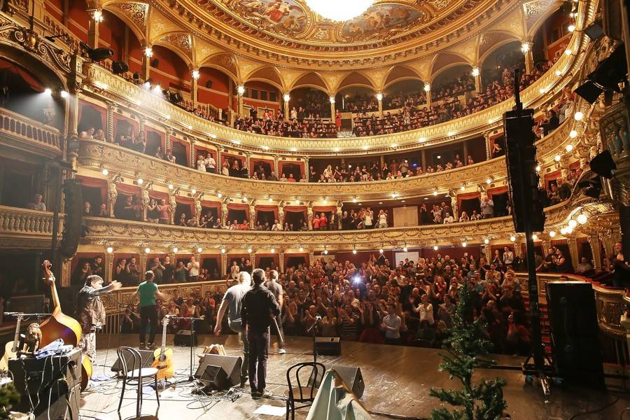 Wohnout unplugged v Brně: v Mahenově divadle voněly špekáčky