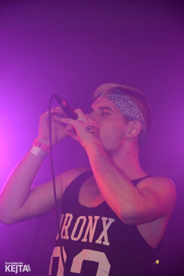 Žižkovská noc zahýbala Stormem! Imodium, Plexis i Totální nasazení roztančili fanoušky