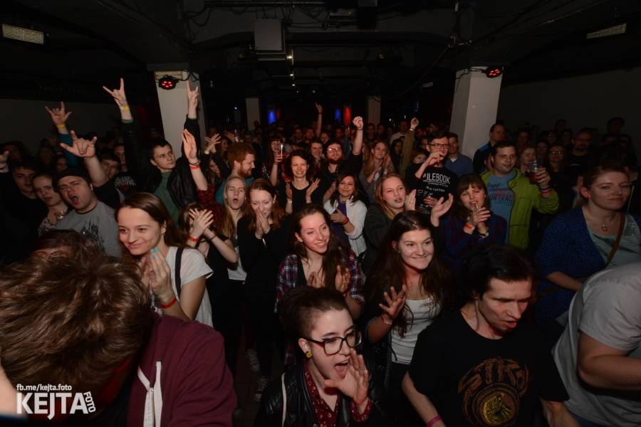 Žižkovská noc zahýbala Stormem! Imodium, Plexis i Totální nasazení roztančili fanoušky