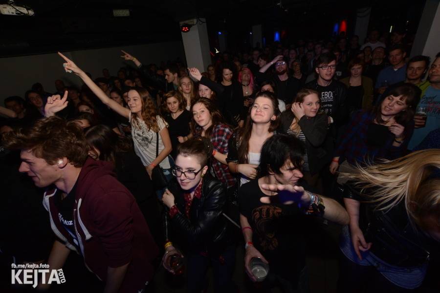 Žižkovská noc zahýbala Stormem! Imodium, Plexis i Totální nasazení roztančili fanoušky