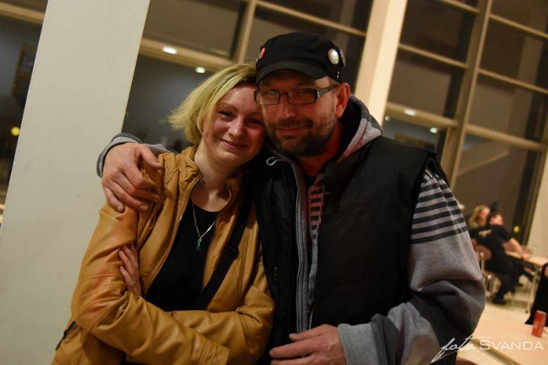 Arakain slavil narozeniny znovu nadvakrát