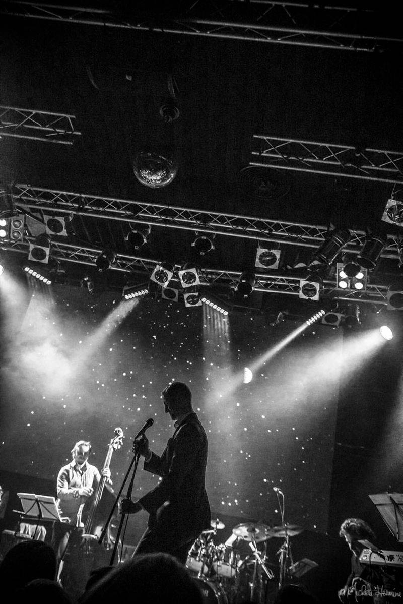 Planety spojily děti a dospělé v pražském Lucerna Music Baru