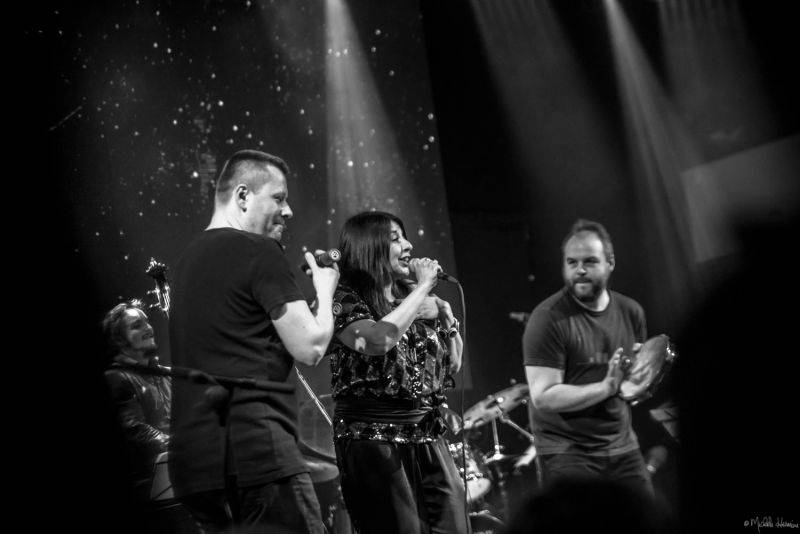 Planety spojily děti a dospělé v pražském Lucerna Music Baru