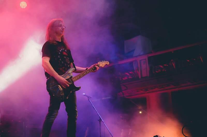 Alkehol oslavil v Lucerně čtvrtstoletí, popřáli Lukáš Pavlásek, Tři sestry nebo Josef Vojtek