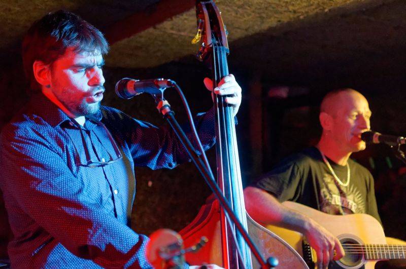 Wohnout potěšili akustickým koncertem i pražské publikum