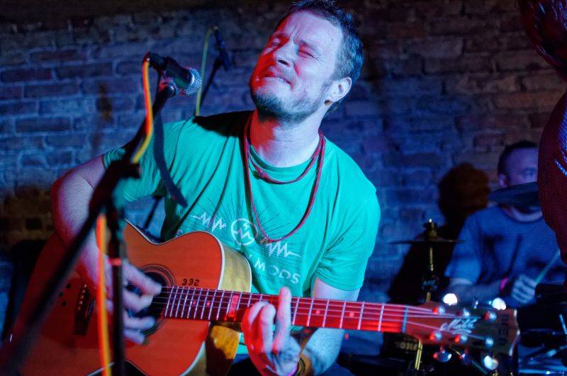 Wohnout potěšili akustickým koncertem i pražské publikum