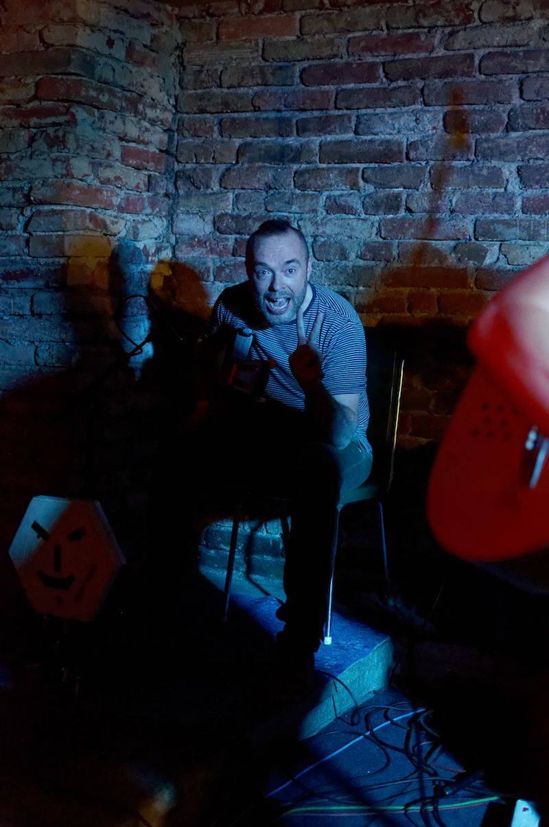 Wohnout potěšili akustickým koncertem i pražské publikum