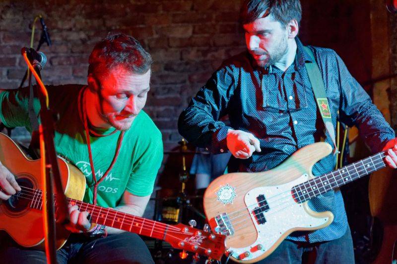 Wohnout potěšili akustickým koncertem i pražské publikum