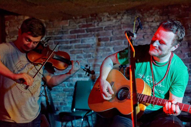 Wohnout potěšili akustickým koncertem i pražské publikum