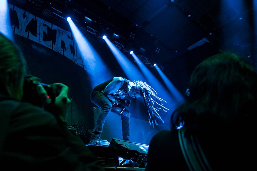 KoRn řádili ve Foru Karlín jako za starých dobrých časů