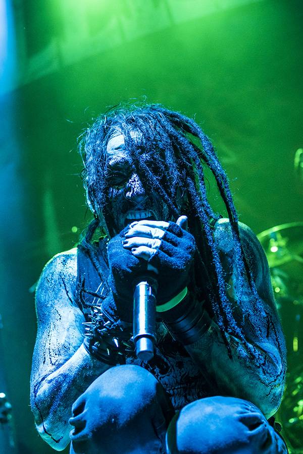 KoRn řádili ve Foru Karlín jako za starých dobrých časů