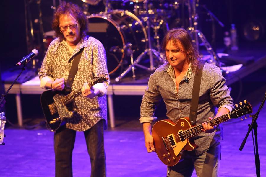 Smokie v Brně nezapomněli ani na Alice