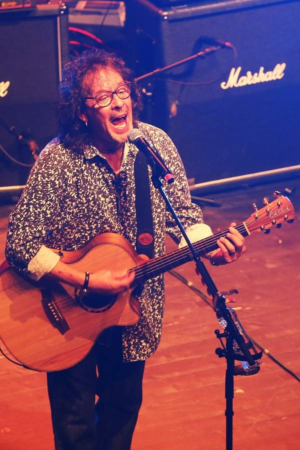 Smokie v Brně nezapomněli ani na Alice