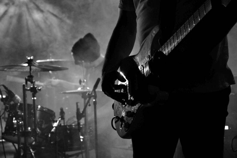 V natřískaném Rock Café udeřily vycházející hvězdy Counterfeit