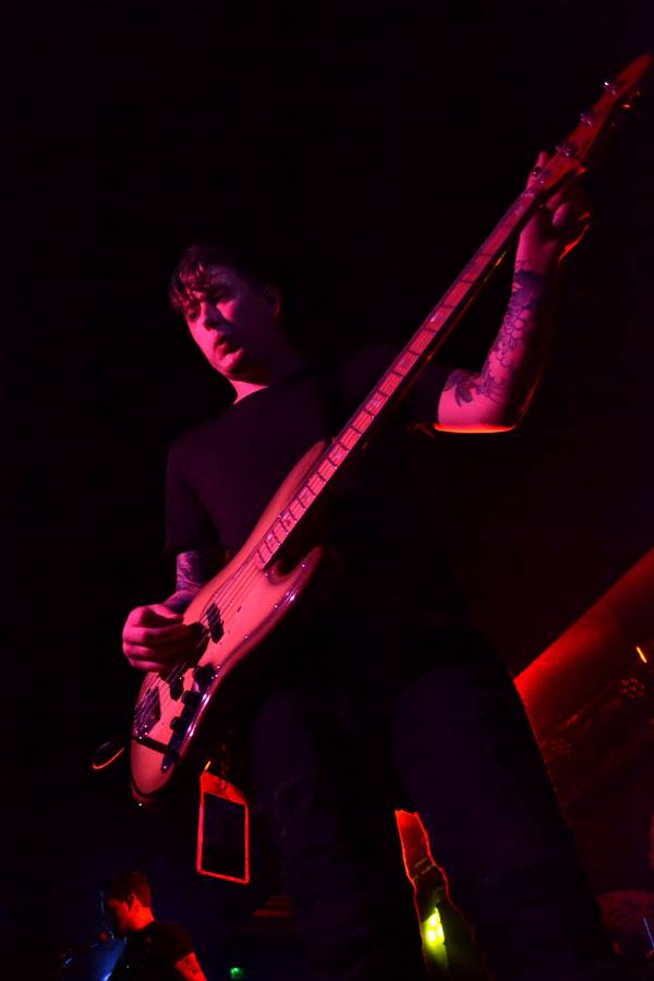 Deaf Havana v Praze: V Rock Café se před deštěm schovali příznivci řízných kytar