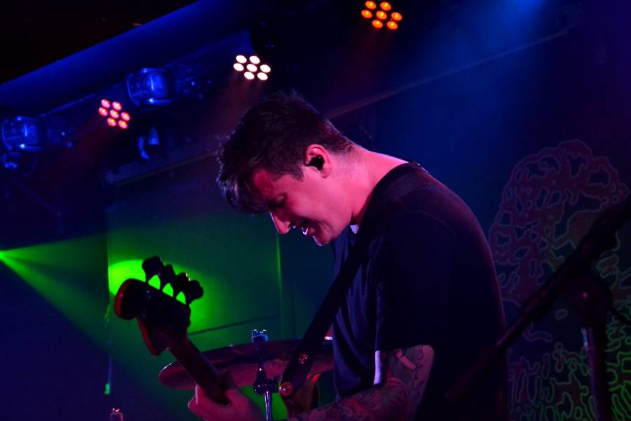 Deaf Havana v Praze: V Rock Café se před deštěm schovali příznivci řízných kytar