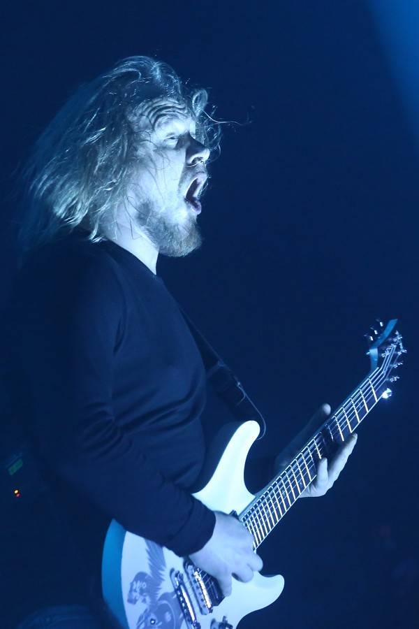 Korn rozpálili Bratislavu svou koncertní energií