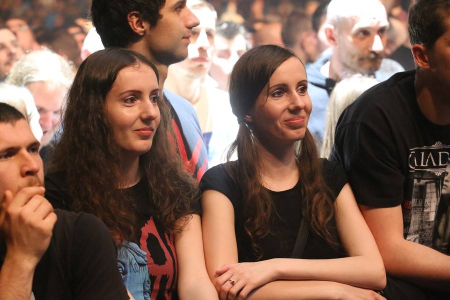 Korn rozpálili Bratislavu svou koncertní energií