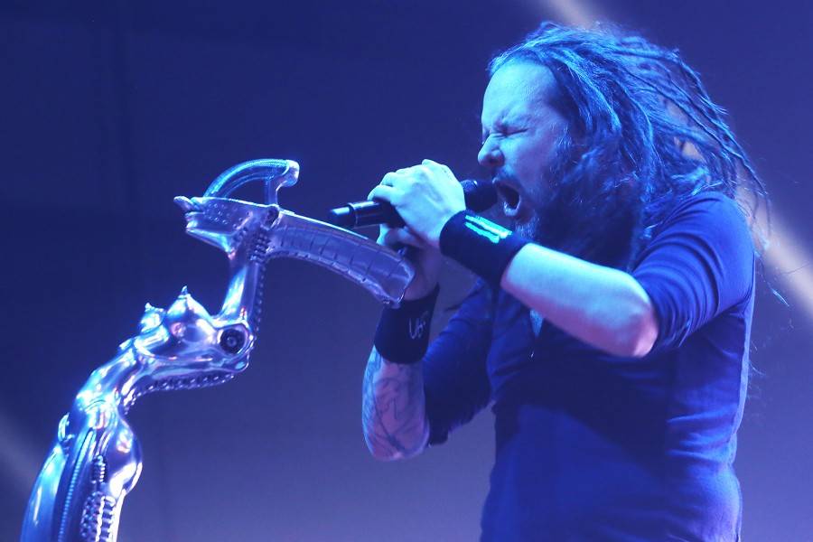 Korn rozpálili Bratislavu svou koncertní energií