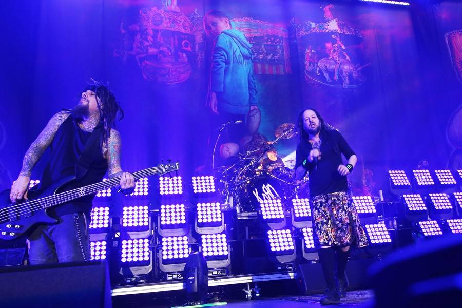 Korn rozpálili Bratislavu svou koncertní energií