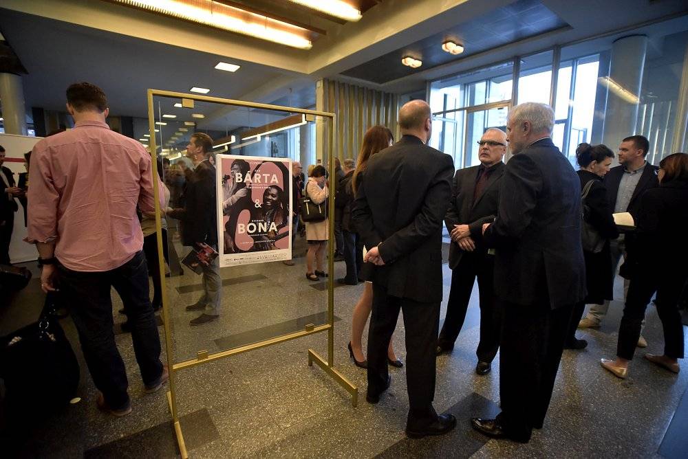 Kamerunský hudebník Richard Bona, přezdívaný 