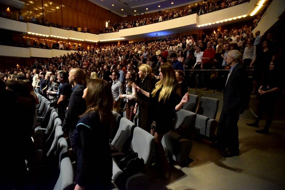 Kamerunský hudebník Richard Bona, přezdívaný 