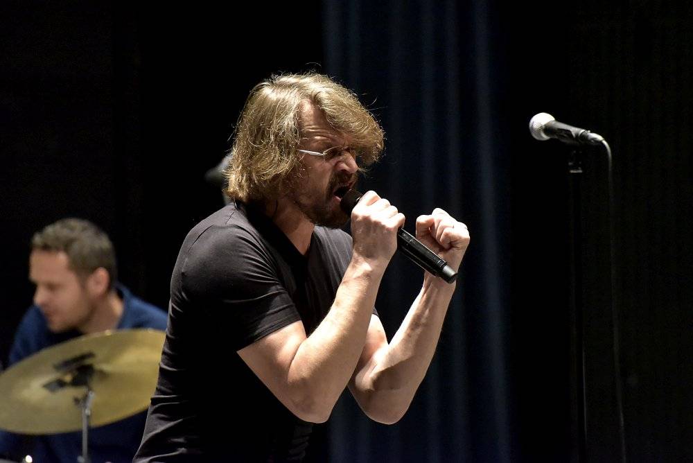 Kamerunský hudebník Richard Bona, přezdívaný 