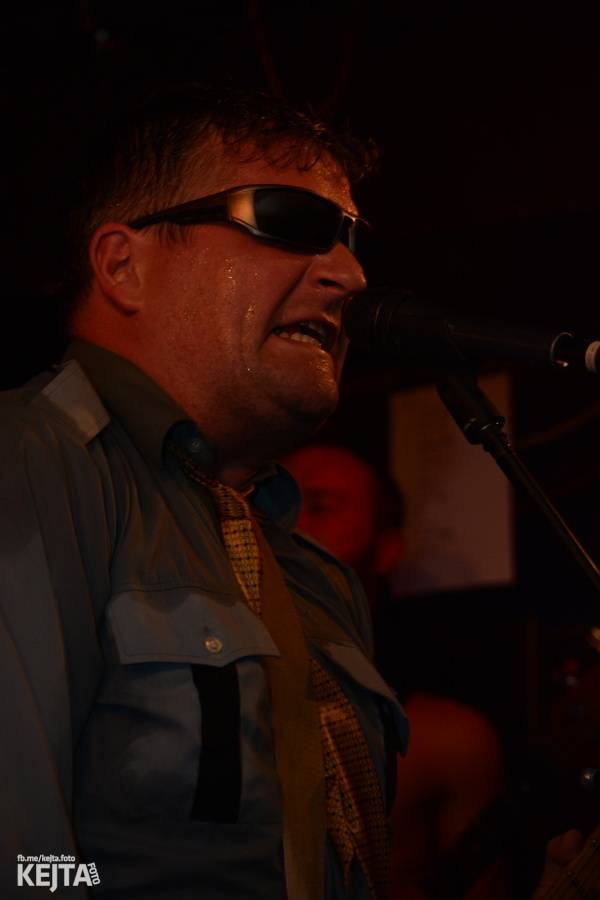 N.V.Ú. a Volant v Praze hlásili: Budoucnost už byla!