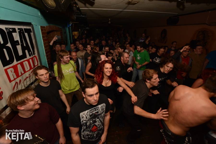 N.V.Ú. a Volant v Praze hlásili: Budoucnost už byla!