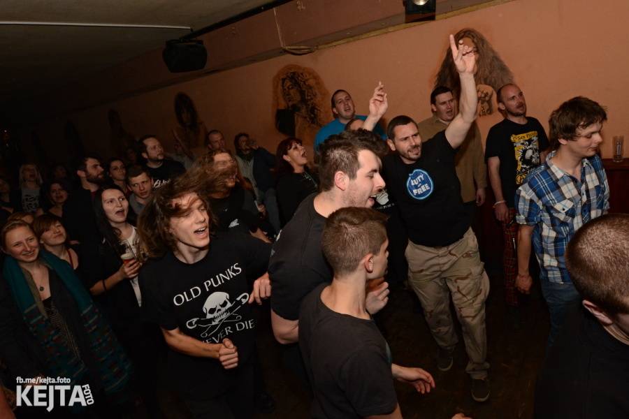 N.V.Ú. a Volant v Praze hlásili: Budoucnost už byla!