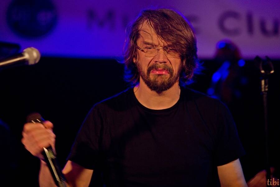 Dan Bárta s Balzar Triem předvedli v Českých Budějovicích také novinky