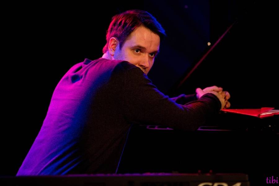 Dan Bárta s Balzar Triem předvedli v Českých Budějovicích také novinky