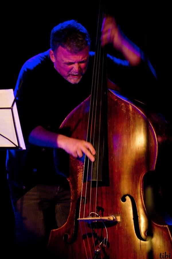 Dan Bárta s Balzar Triem předvedli v Českých Budějovicích také novinky