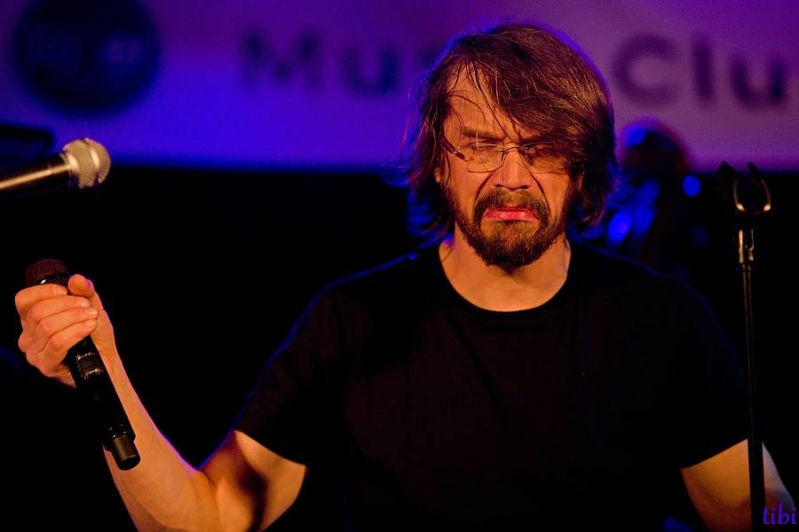 Dan Bárta s Balzar Triem předvedli v Českých Budějovicích také novinky