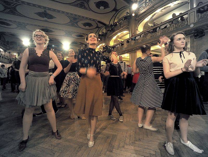 Ondřej Havelka s Melody Makers roztančil Lucernu swingem