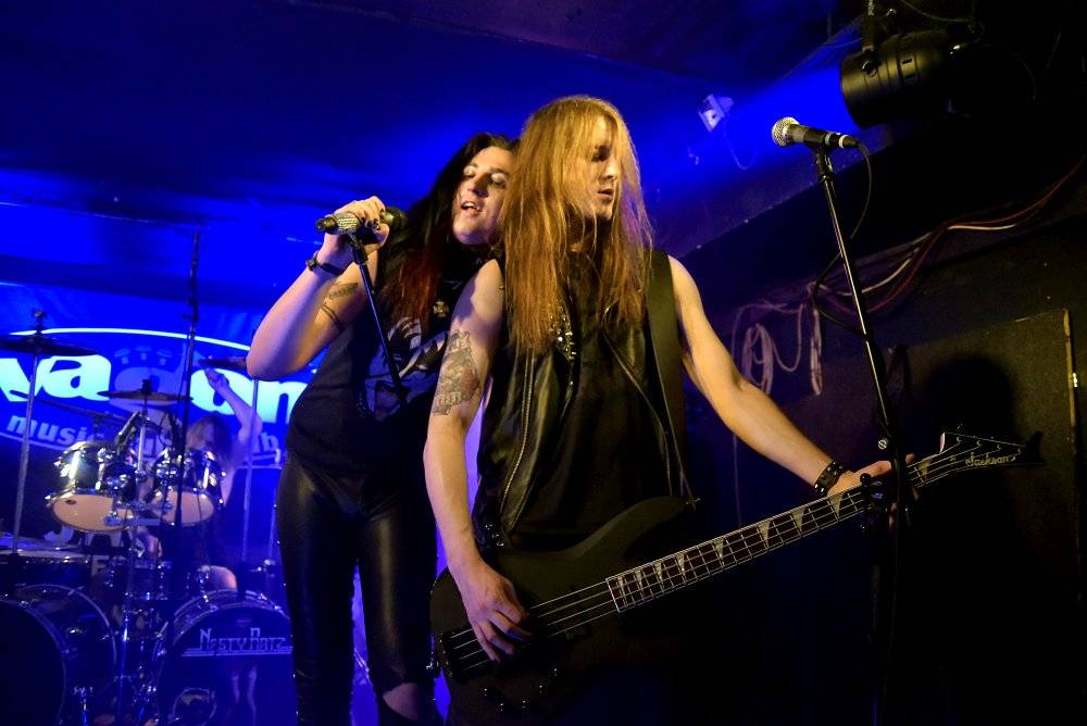 Shameless, The Agony a Nasty Ratz řádili v pražském Vagonu