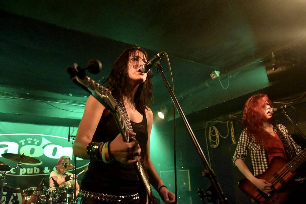 Shameless, The Agony a Nasty Ratz řádili v pražském Vagonu