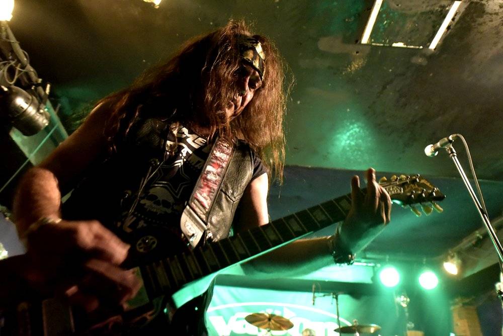 Shameless, The Agony a Nasty Ratz řádili v pražském Vagonu