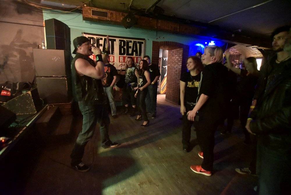 Shameless, The Agony a Nasty Ratz řádili v pražském Vagonu