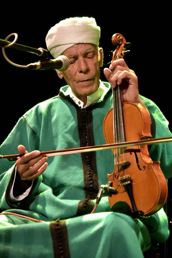 Fascinující transovní hudba z Maroka v podání Jajouka zněla Akropolí