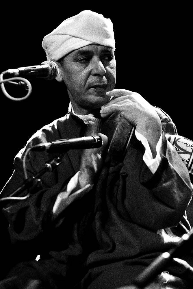 Fascinující transovní hudba z Maroka v podání Jajouka zněla Akropolí