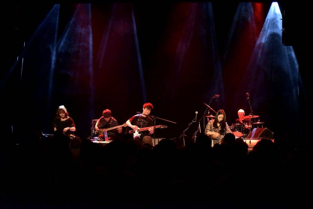 Jambinai přivezli do Prahy korejskou kulturu ve spojení s rockem