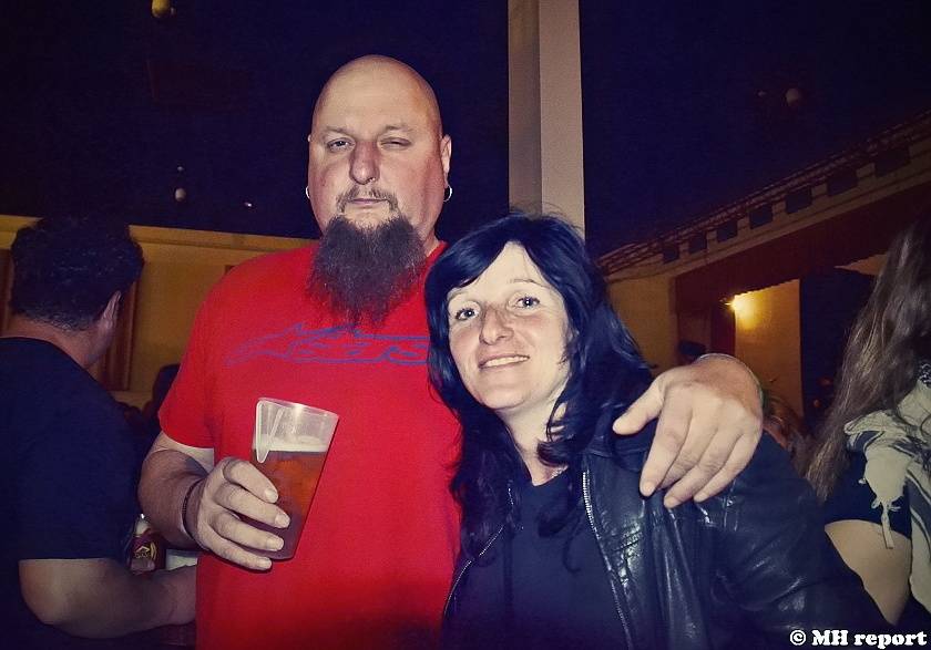 Velikonoční punkový večírek v Plzni: Šeříkovku ovládli Visací zámek a SPS