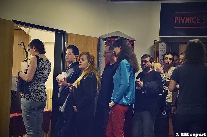 Velikonoční punkový večírek v Plzni: Šeříkovku ovládli Visací zámek a SPS